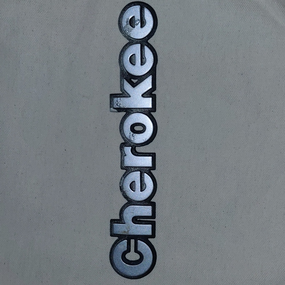 Jeep Cherokee Emblem Vintage Side Badge Rare Authentic Metal Obsolete